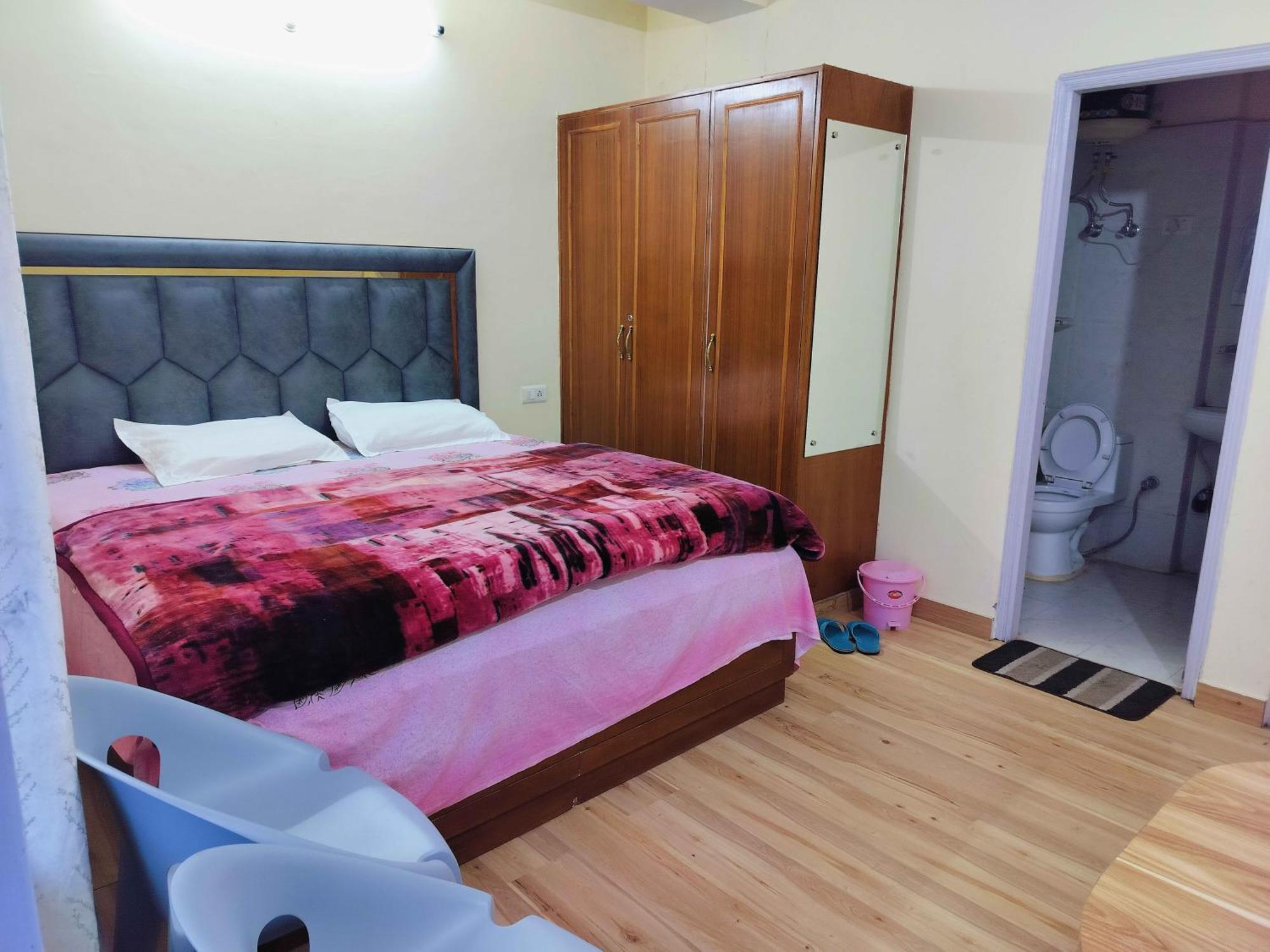 Shimla Vibes B & B Free Pick And Drop From Isbt Шимла Екстериор снимка